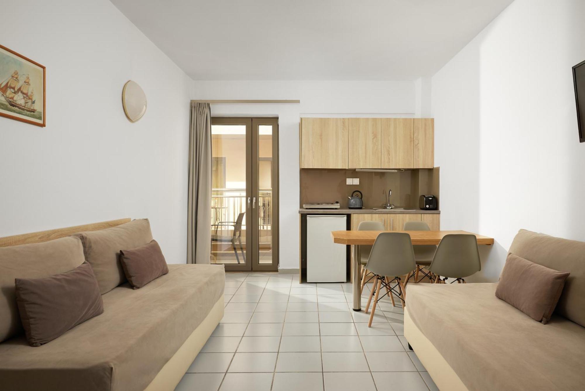 Acropolis Apartments Херсониссос Экстерьер фото